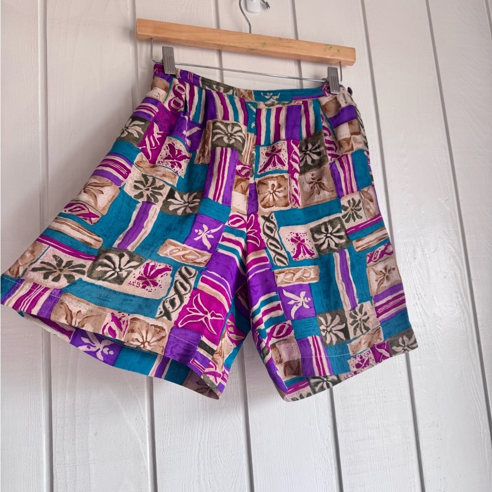 Vintage Petite Sophisticate Silk Retro Flowy Shorts